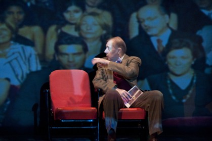 The Real Inspector Hound - Directed by John Vreeke - MetroStage - DC Area